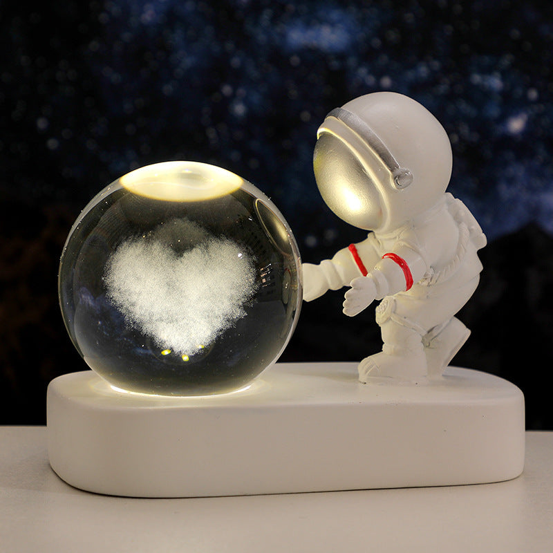 Galaxy Astronaut Crystal Ball Night Light – USB Powered Warm Lamp for Bedroom & Gifts